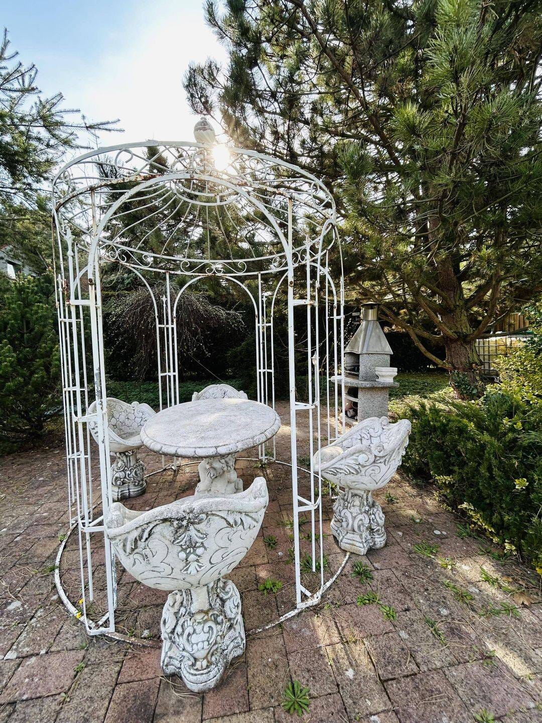 Immobilie in Arnstadt - Großzügiges Einfamilienhaus mit Wintergarten, Sauna und traumhaftem Gartenparadies nahe Arnstadt - Bild 4