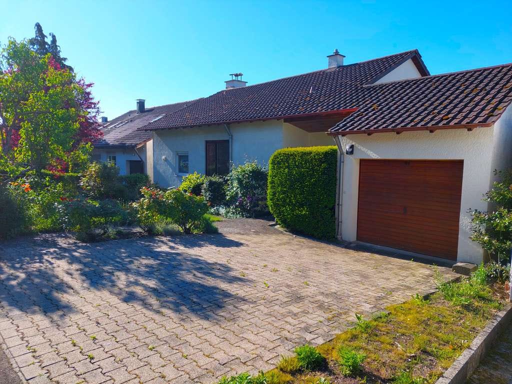 Immobilie in Rudersberg - Panorama-Aussicht! Einfam.-Haus mit Garage, Gartenhäusle, großem Garten! - Bild 0
