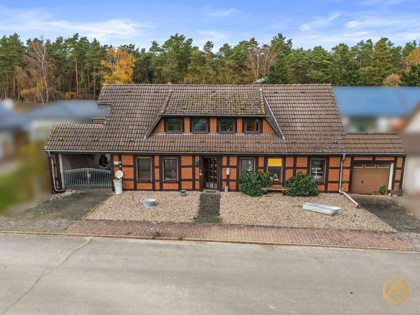 Immobilie in Arendsee (Altmark) - "Hinterhaus bezugsfertig, Vorderhaus zur Modernisierung - ideal für Familien & Mehrgenerationen" - Bild 0