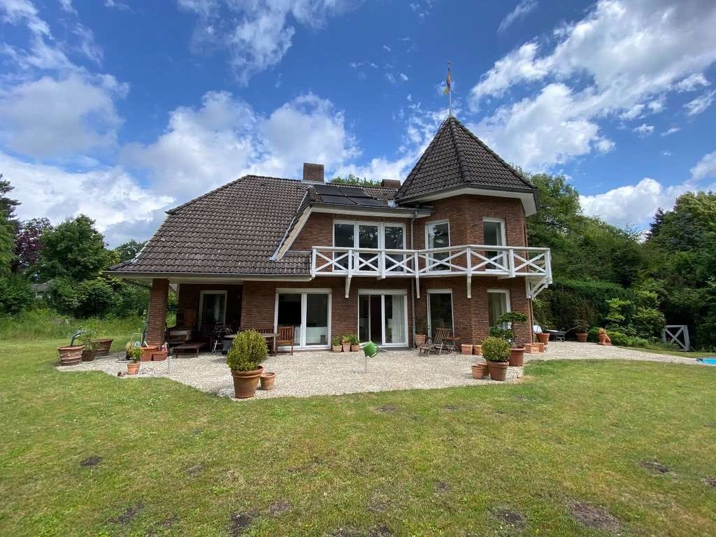 Immobilie in Buchholz in der Nordheide - Schnäppchen aus Insolvenz – Villa zum Sonderpreis - Bild 0