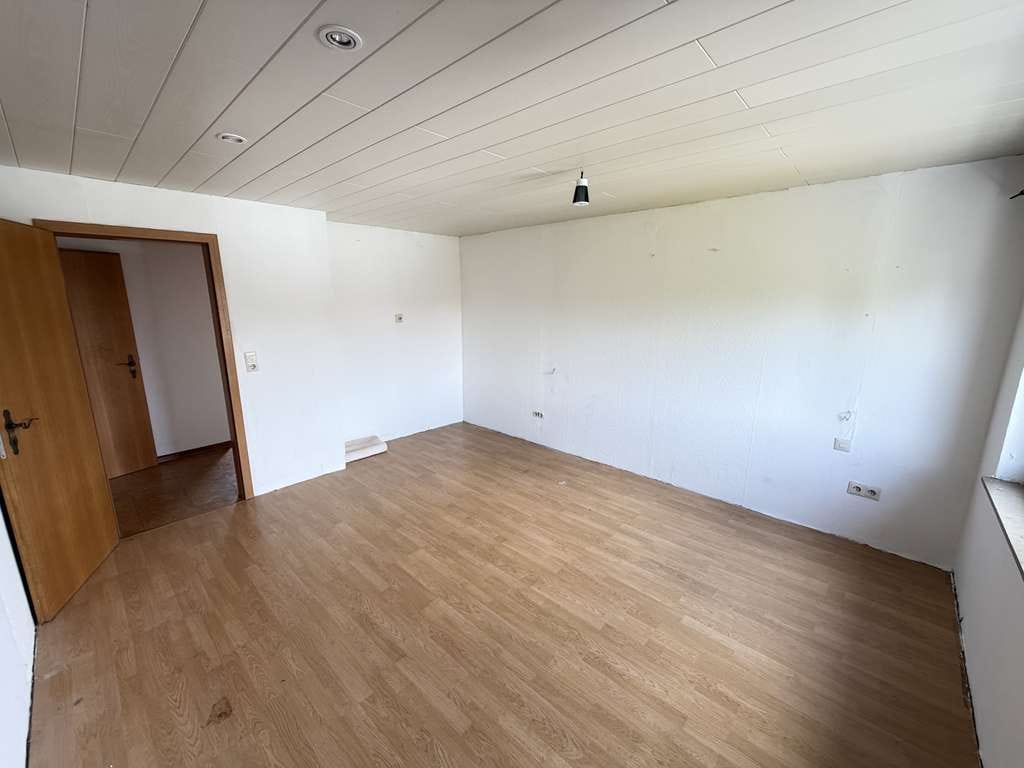 Immobilie in Willstätt - Renovierungsbedürftiges Reihenendhaus in Willstätt - Bild 4