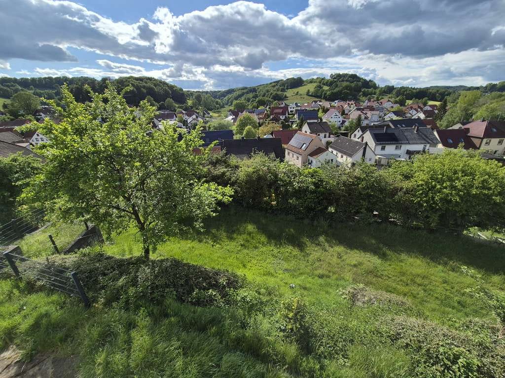 Immobilie in Queidersbach - Freistehendes, vollunterkellertes Wohnhaus mit unverbaubarer Fernsicht  - Bild 3