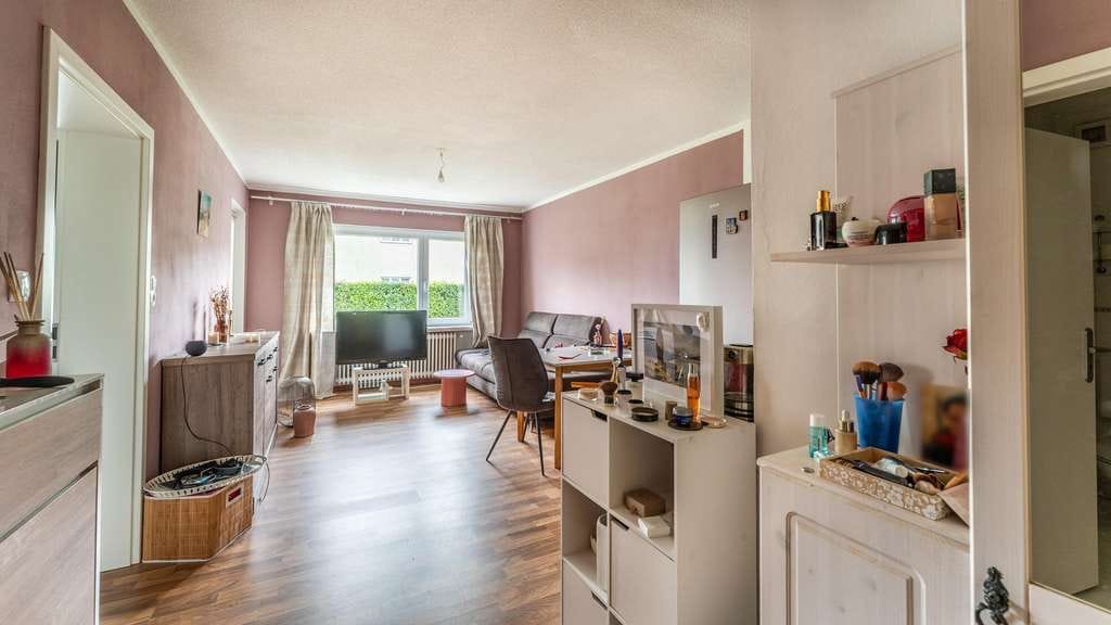 Immobilie in Lottstetten - Ruhiges Wohnen mit Balkon: Charmante Erdgeschosswohnung in idyllischer Lage von Lottstetten - Bild 3