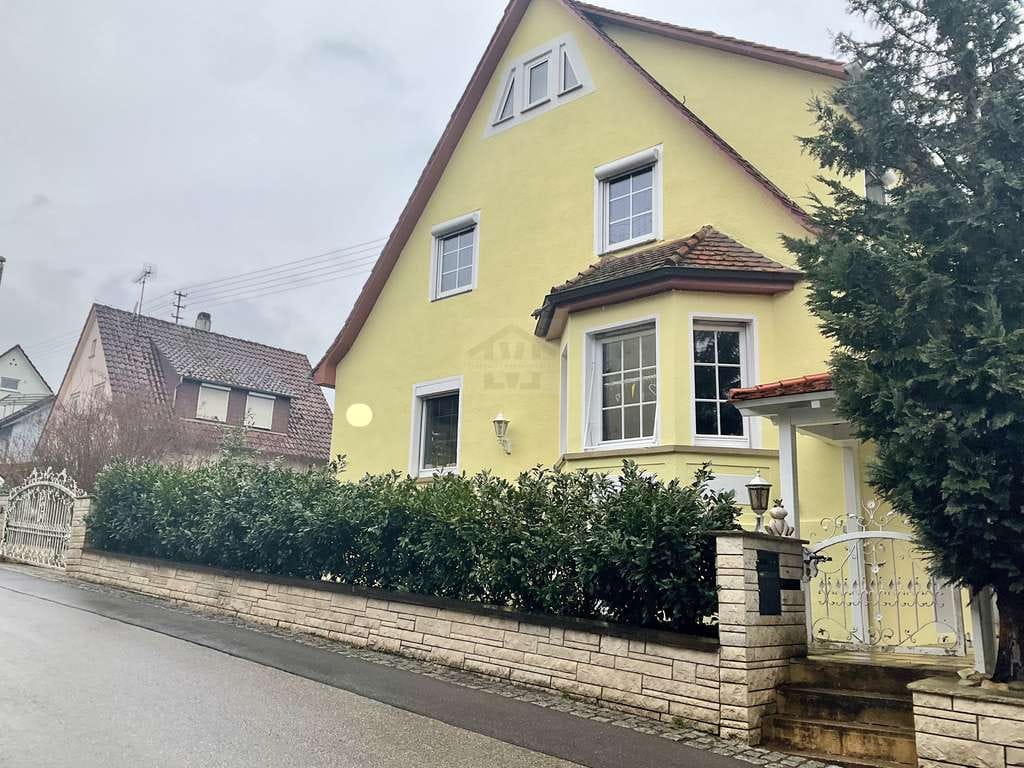 Immobilie in Sersheim - Charmantes freistehendes Einfamilienhaus in Sersheim - Bild 0