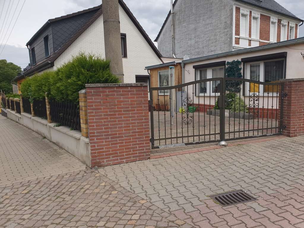 Immobilie in Eilenburg - Doppelhaushälfte mit separatem Bungalow in Eilenburg - Berg zu verkaufen! Ab mtl. 810,88 EUR Rate! - Bild 2