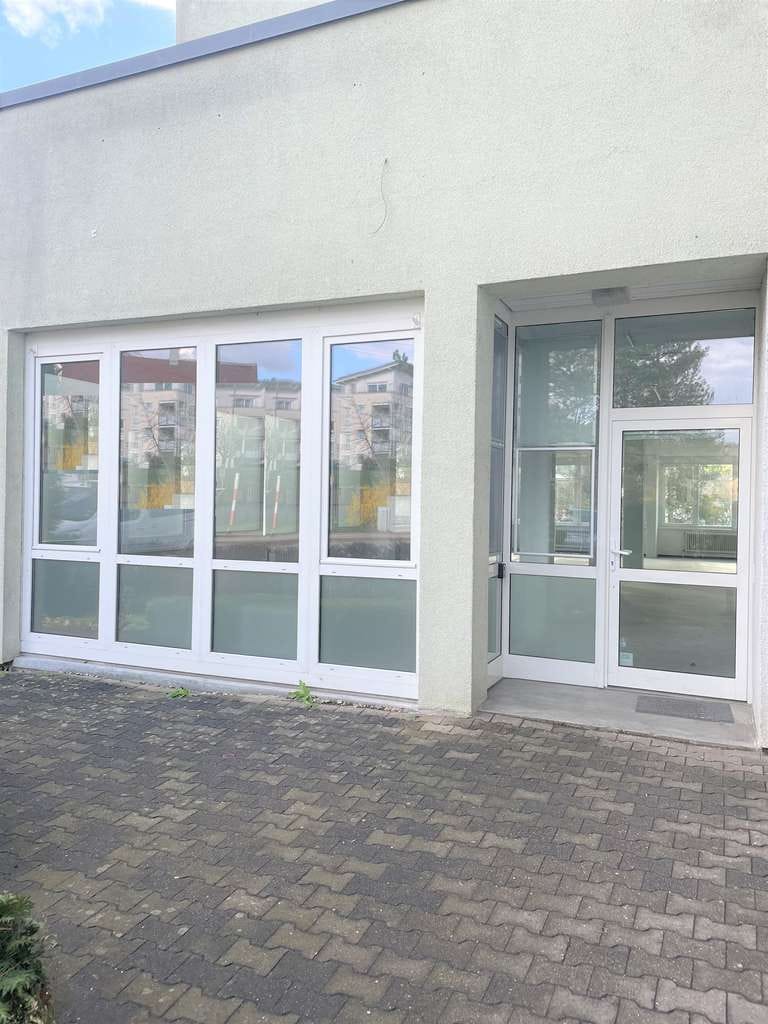Immobilie in Aalen - Helle und großzügige Gewerbeeinheit mit wohnwirtschaftlicher Baugenehmigung in Wasseralfingen - Bild 4