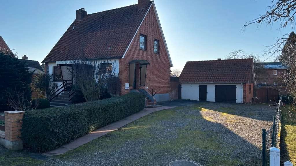 Immobilie in Grömitz - Charmantes Einfamilienhaus 
in strandnaher Idylle bei Grömitz! - Bild 2