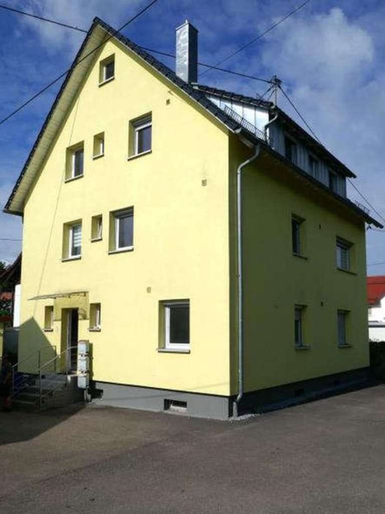 Immobilie in Böbingen an der Rems - 3-Familienhaus in der Zwangsversteigerung zu erwerben - Besichtigung möglich - Bild 1