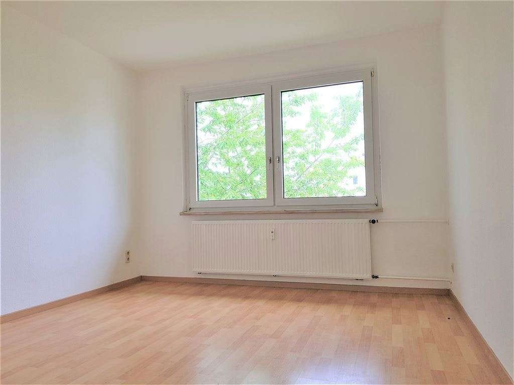 Immobilie in Chemnitz - ***Kapitalanlage 2-Raum Wohnung mit Balkon und PKW Stellplatz - vermietet *** - Bild 3