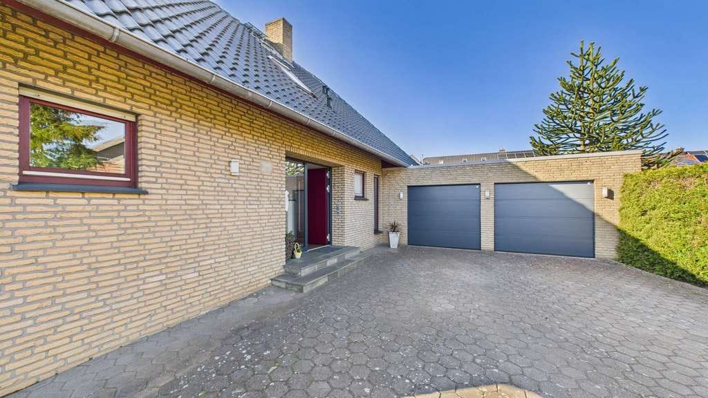 Immobilie in Drebber - Grüne Wohlfühloase: Einfamilienhaus mit Teich und großzügigem Grundstück in Drebber - Bild 0