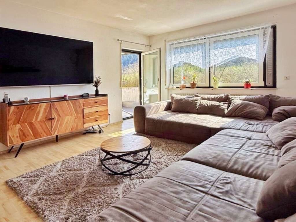 Immobilie in Plüderhausen - Kapitalanleger: 3-Zi-Wohnung mit Aussichtsbalkon und Garage in Plüderhausen (1 von 2) - Bild 1