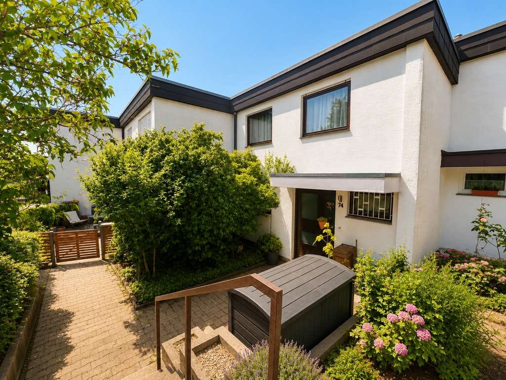 Immobilie in Neckartenzlingen - 5 Zimmer | 122 m² | Garage | Balkon mit Fernblick | Ruhige Familienlage in Neckartenzlingen - Bild 0