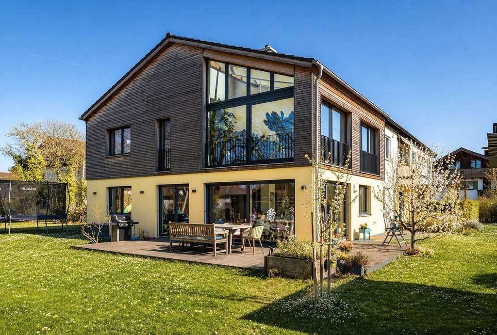 Immobilie in Baierbrunn - Mehr als eine Wohnung: Wohnen wie im eigenen Haus - Bild 0