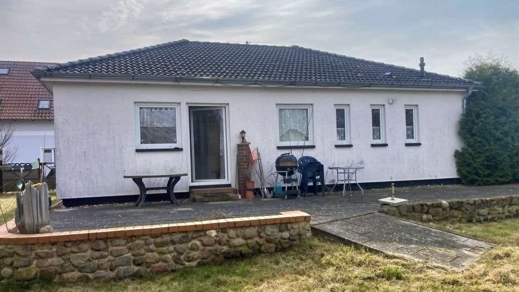 Immobilie in Nordwestuckermark - Bungalow zu verkaufen - Bild 1