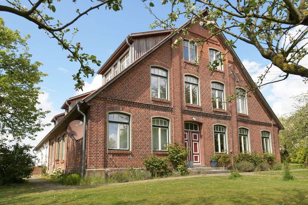 Immobilie in Rehna - Moderner Resthof in Alleinlage mit Hauskoppel und hochwertigen Pferdeboxen - Bild 1