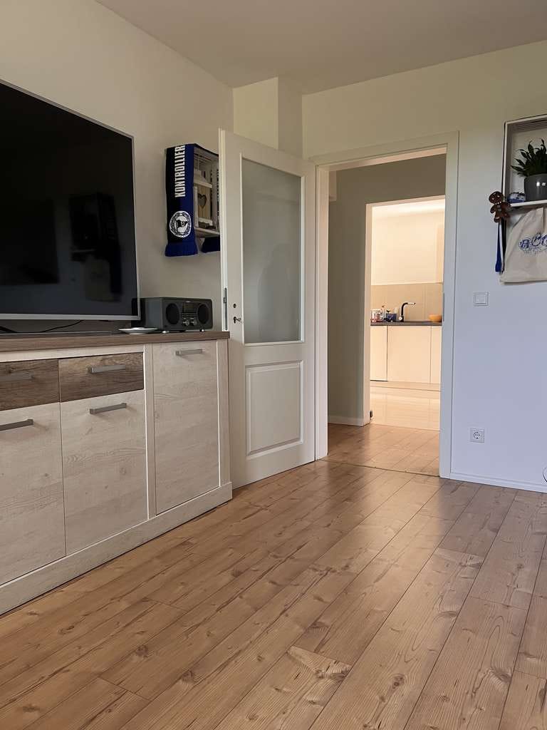 Immobilie in Leopoldshöhe - Einfamilienhaus in Leopoldshöhe: Großzügiges Grundstück mit viel Entwicklungspotenzial. - Bild 1