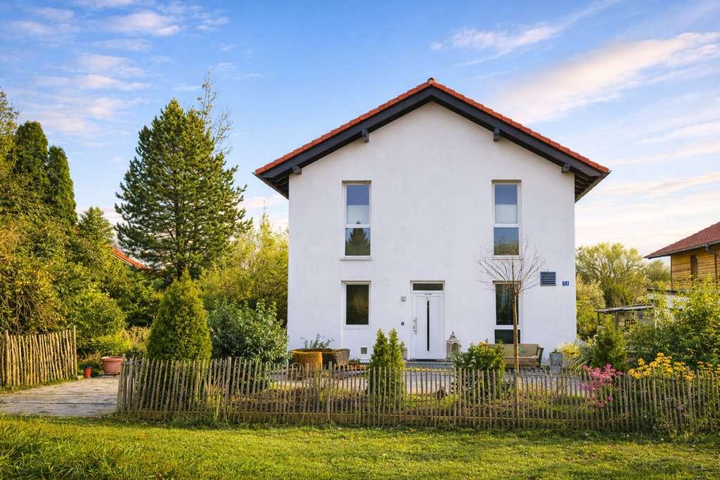Immobilie in Thaining - Modernes Familienhaus im Grünen – Bergblick & große Terrasse | Nähe Landsberg & Ammersee - Bild 1