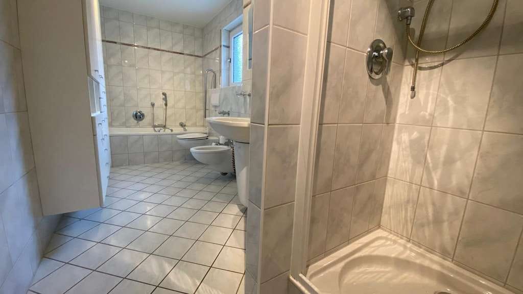Immobilie in Weissach - Außergewöhnlich: Wohnung mit  Einliegerwohnung - Bild 4