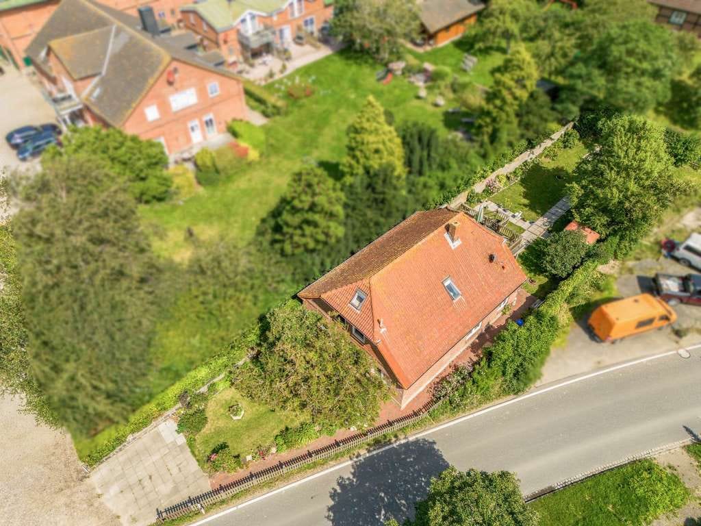 Immobilie in Fehmarn - Bezugsfreies Wohnhaus mit zwei Wohneinheiten und Garten auf Fehmarn - Bild 3