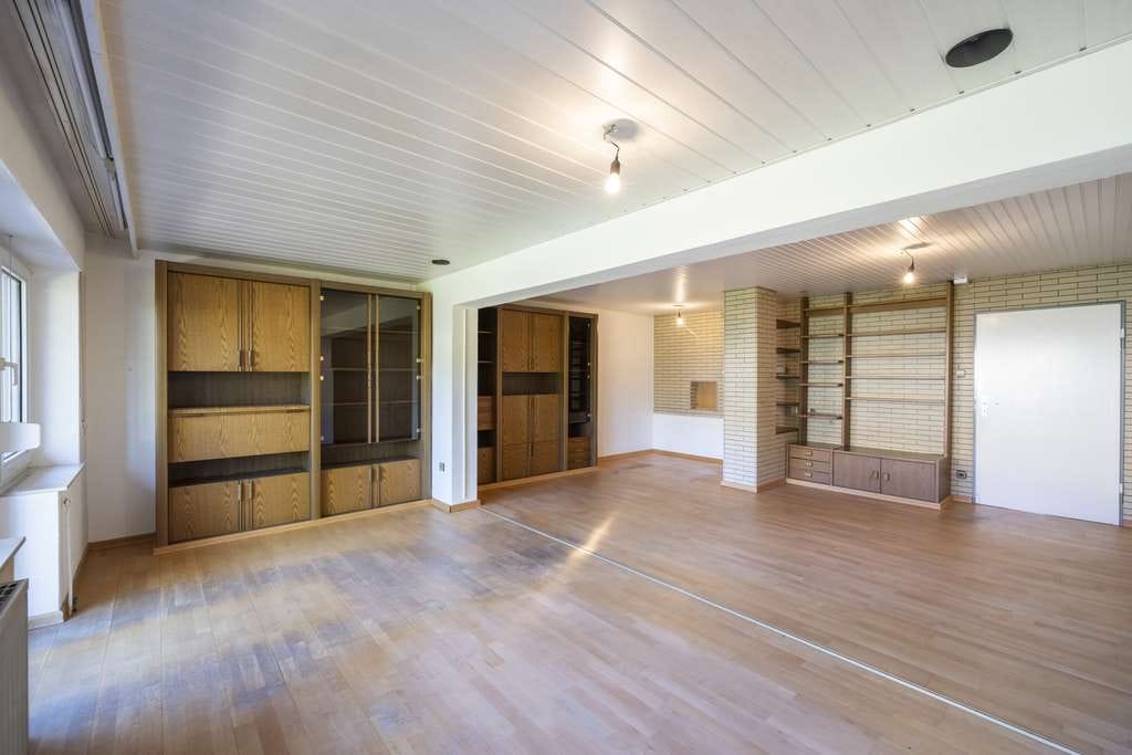 Immobilie in Espelkamp - Die bessere Alternative zur Eigentumswohnung: Reihenhaus mit Garten, Dachterrasse & neuer Heizung - Bild 2