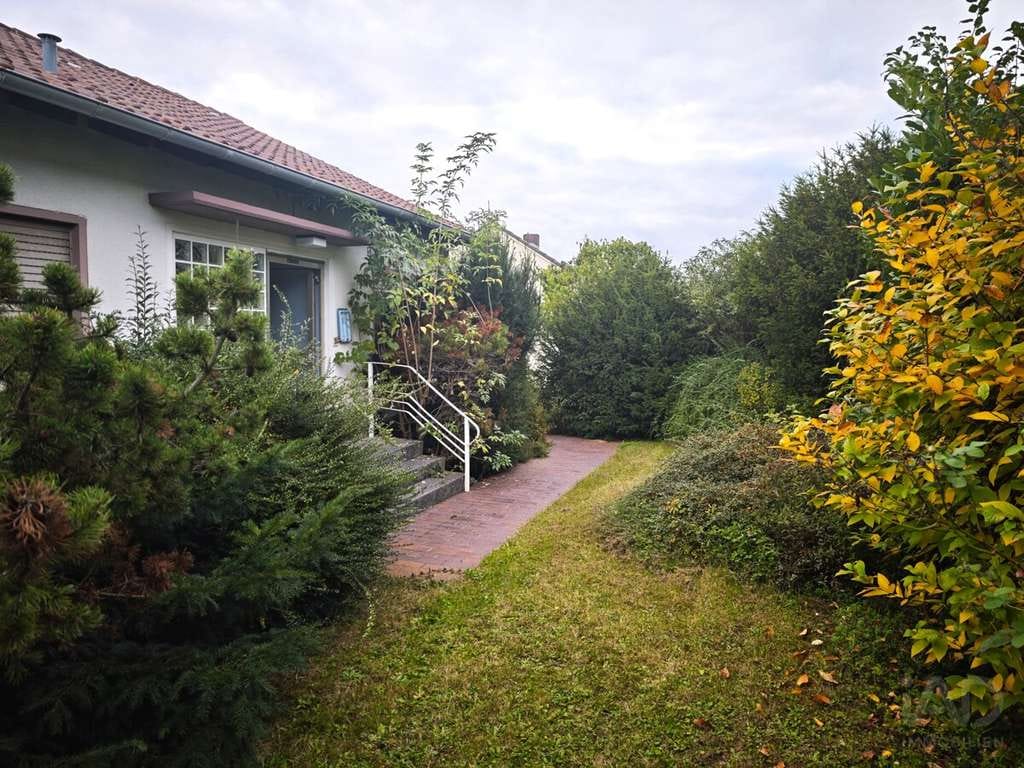 Immobilie in Hargesheim - Charmantes Einfamilienhaus mit großem Grundstück in Hargesheim - Bild 1