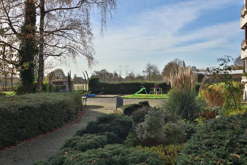 Immobilie in Voerde (Niederrhein) - Gut vermietete Eigentumswohnung im Erdgeschoss mit Balkon in Voerde-Zentrum! - Bild 2