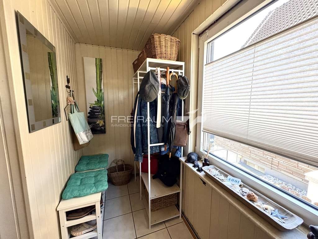 Immobilie in Herdorf - Großzügig wohnen mit Garten und vielseitigen Nutzungsmöglichkeiten - Bild 1