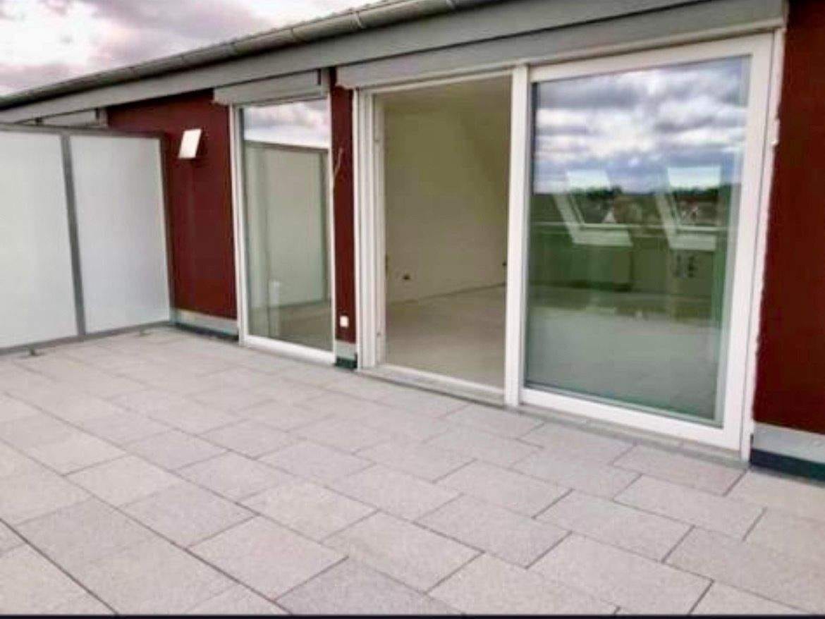 Immobilie in Winkelhaid - +++ TRAUMWOHNUNG MIT RIESIGER DACHTERRASSE UND PENTHOUSE-AUFZUG +++ - Bild 1