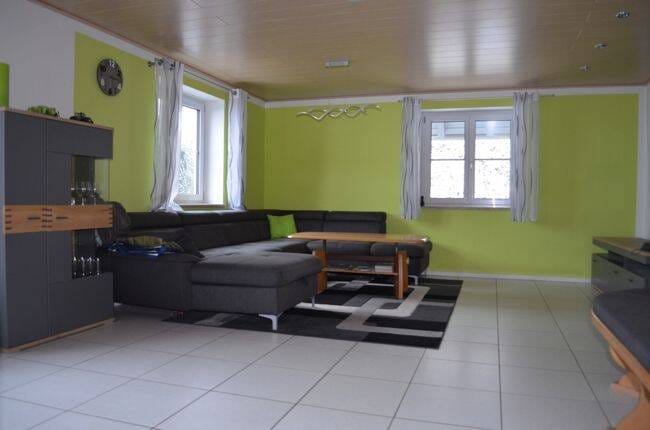 Immobilie in Finning - Großzügiges, familienfreundliches Einfamilienhaus - mit viel Potenzial und Raum für Ideen - Bild 3