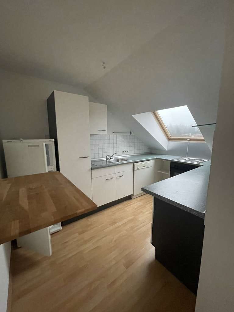 Immobilie in Neubulach - Schöne Dachgeschosswohnung in Neubulach-Liebelsberg – Ruhige Lage am Ortsrand mit Wanderwegen - Bild 4