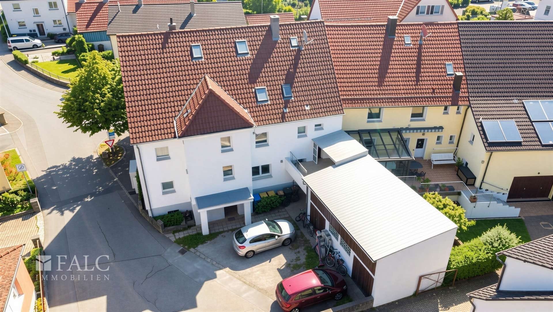Immobilie in Bad Friedrichshall - 2 auf einen Streich, Renditepotenzial hoch - FALC Immobilien - Bild 2