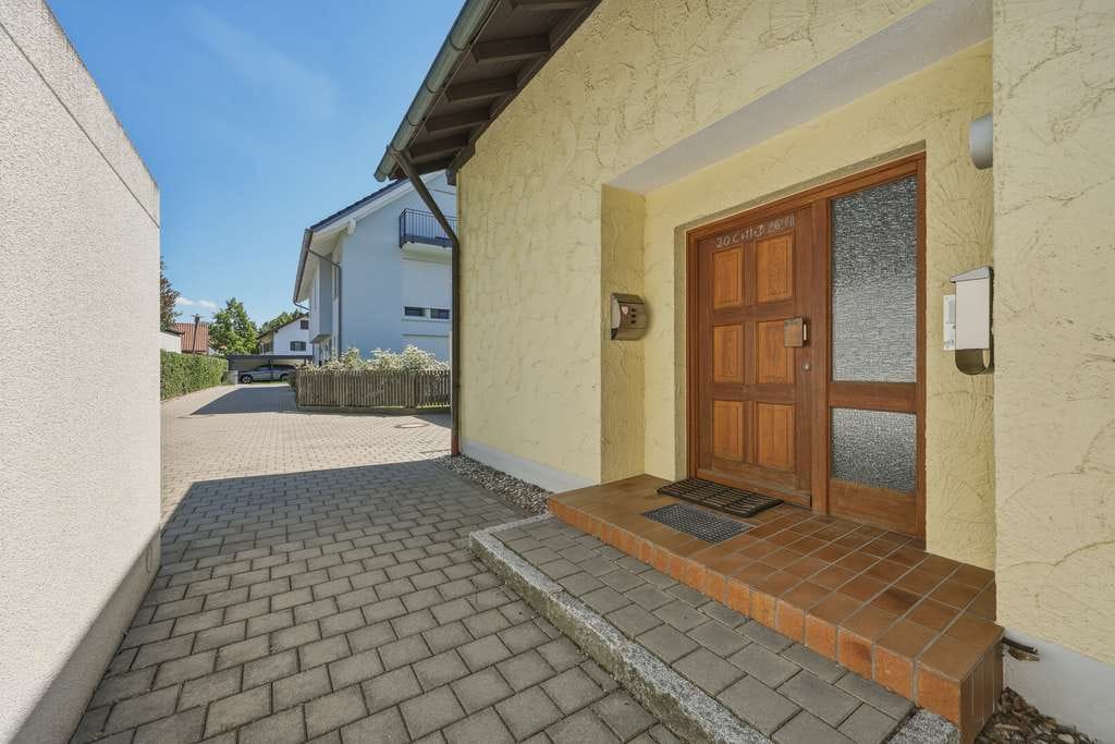 Immobilie in Andechs - Vermietetes Zweifamilienhaus in Andechs-Erling, solide Kapitalanlage im Fünfseenland - Bild 2