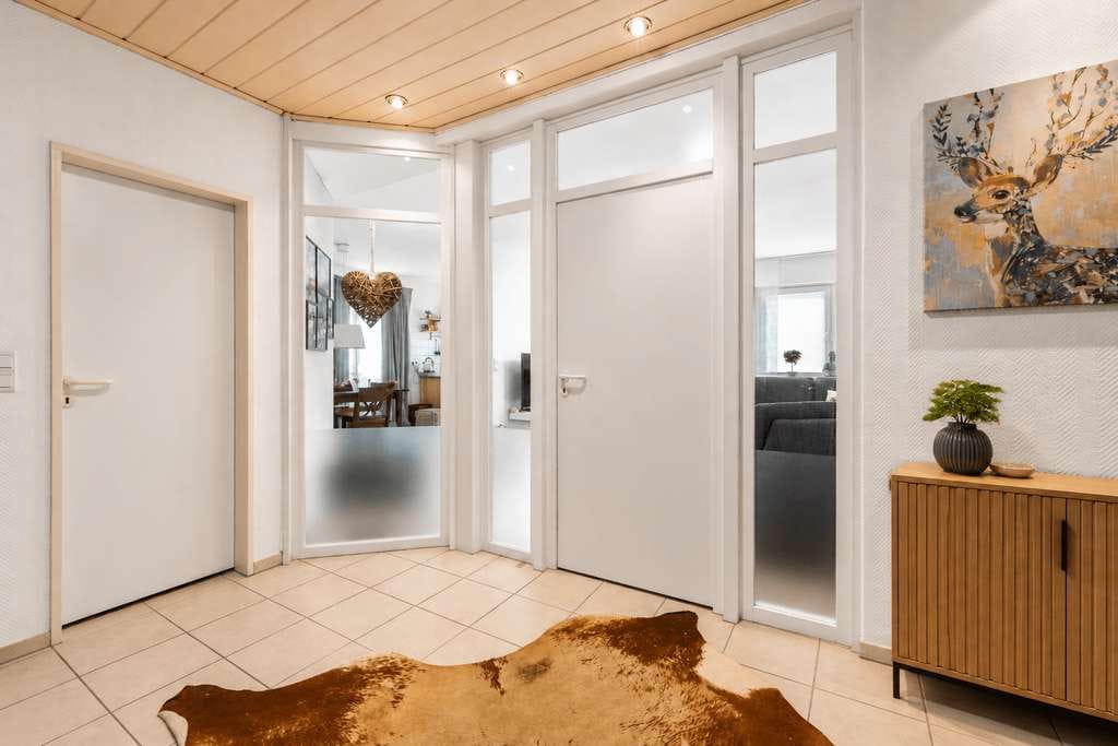 Immobilie in Tecklenburg - Großzügige 3-Zimmer-Wohnung mit 18 m² Südwestbalkon in ruhiger Lage von Tecklenburg - Bild 2