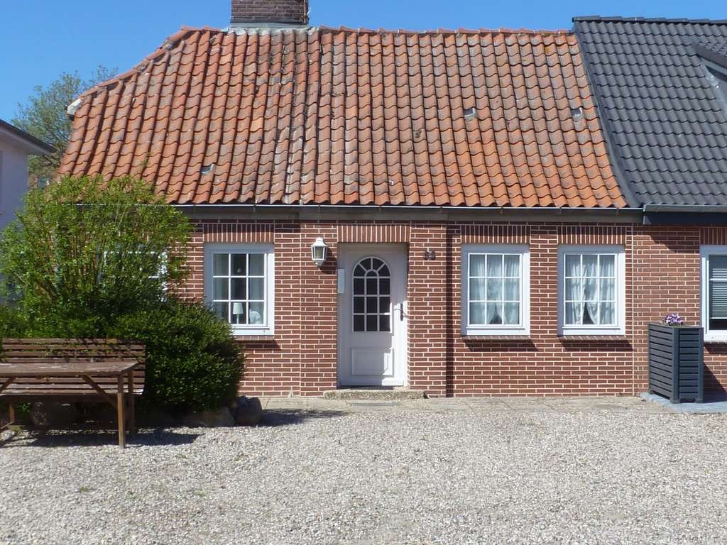 Immobilie in Fehmarn - Ehemaliges charmantes "Zehnthaus" sucht Liebhaber! 

  - Bild 0