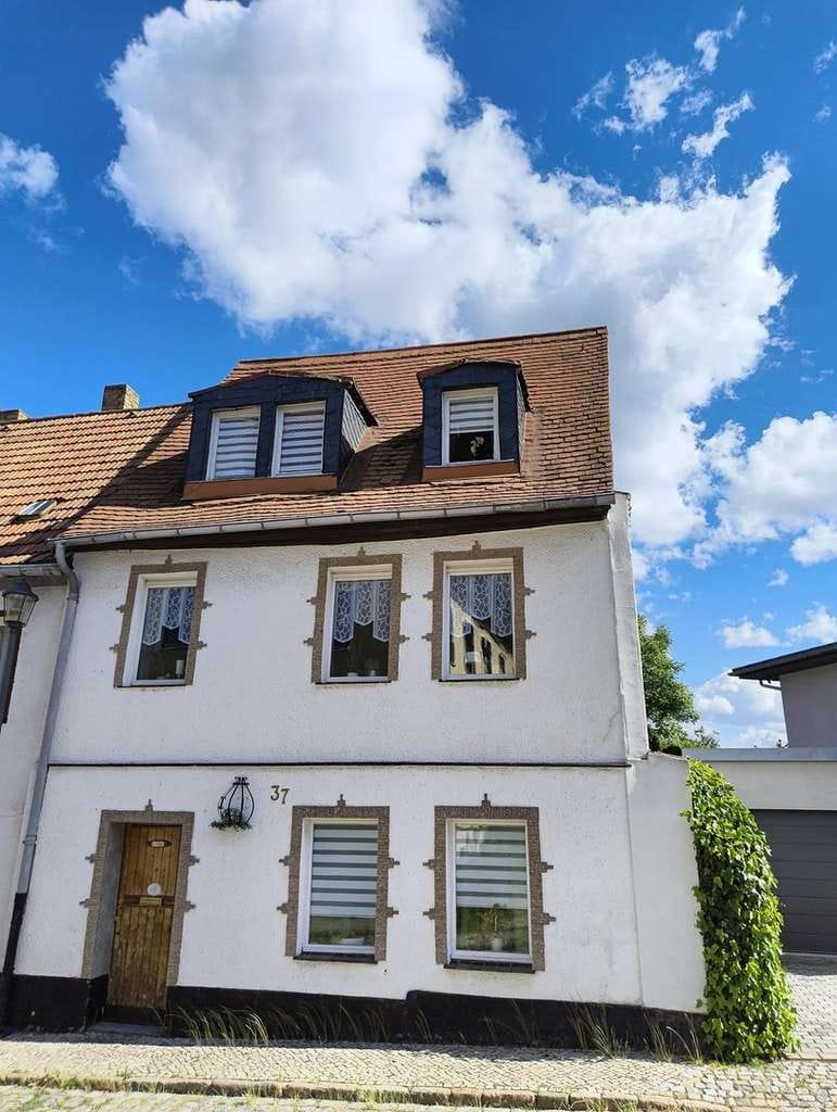 Immobilie in Schkeuditz - Stadthaus für Liebhaber, Zentrum Schkeuditz, Provisionsfrei - Bild 0