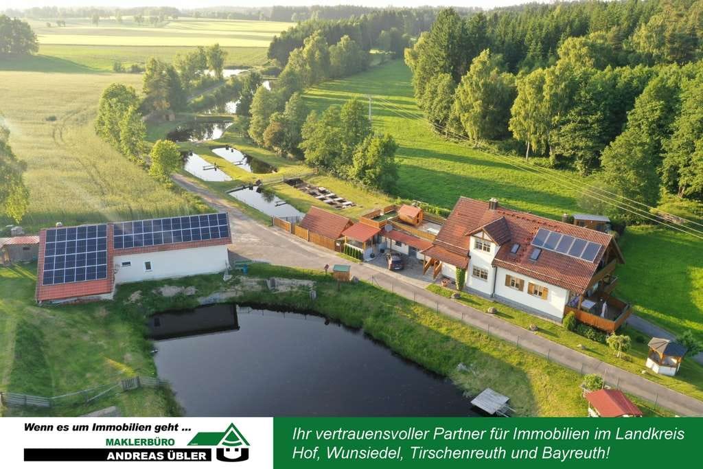 Immobilie in Plößberg - Pure Freiheit: Exklusives Anwesen in Alleinlage mit eigener Fischzuchtanlage - Bild 2