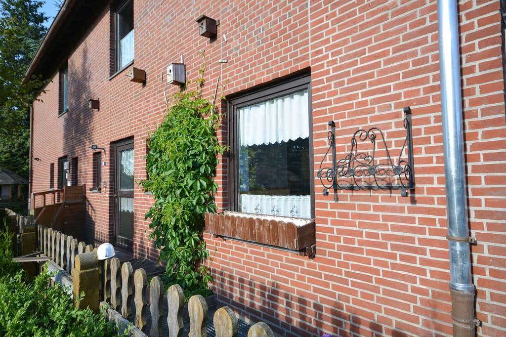 Immobilie in Lensahn - Große Doppelhaushälfte mit Garten, Stellplatz, Carport und Vollkeller - Bild 4