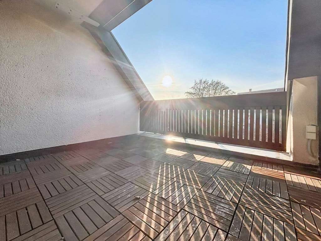 Immobilie in Möglingen - Maisonette-Glück in Möglingen: Viel Platz, viel Licht &amp; sofort bezugsbereit! - Bild 2