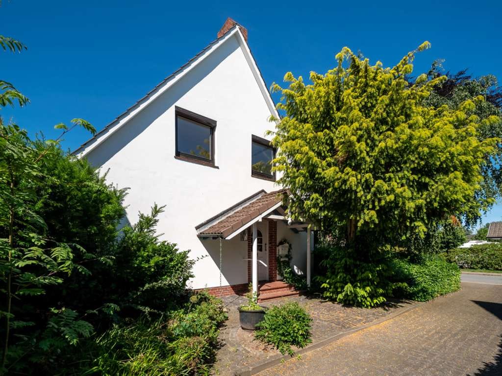 Immobilie in Kölln-Reisiek - Top-Lage nahe Hamburg, parkähnliches Grundstück, interessanter Preis: Einfamilienhaus mit Potenzial. - Bild 4