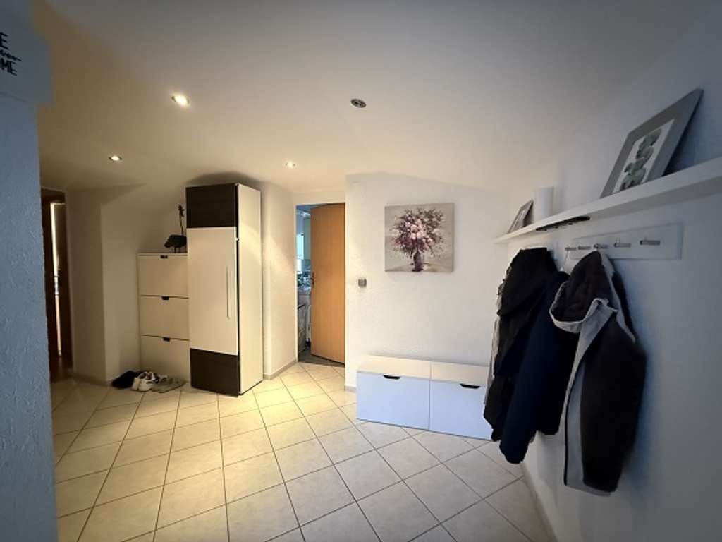 Immobilie in Höhr-Grenzhausen - Zweifamilienhaus mit ELW- Ideal für Kapitalanleger oder Eigennutzer!!! - Bild 4
