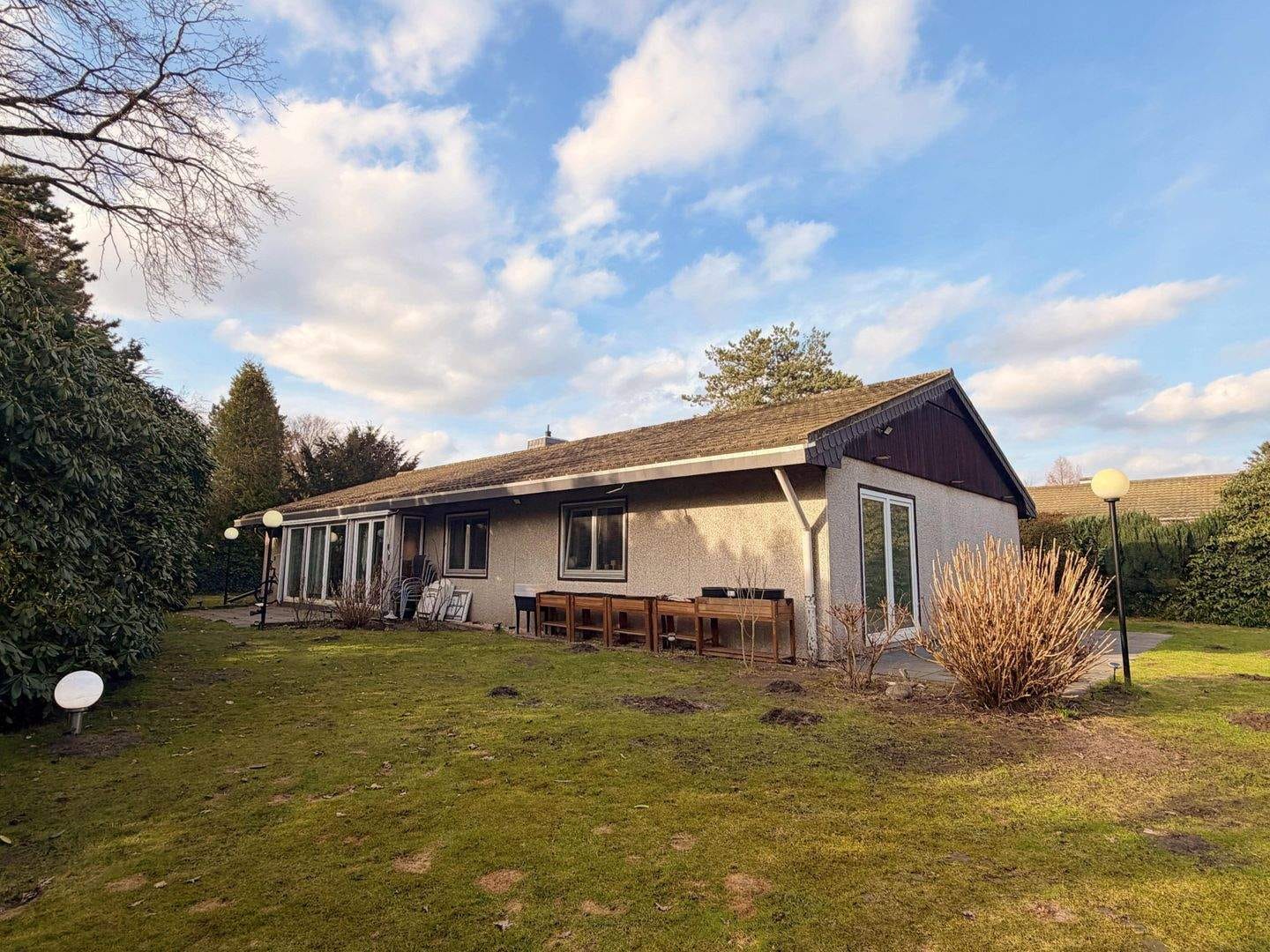 Immobilie in Rellingen - Traum-Bungalow auf Erbpachtgrundstück in Rellingen - Bild 0