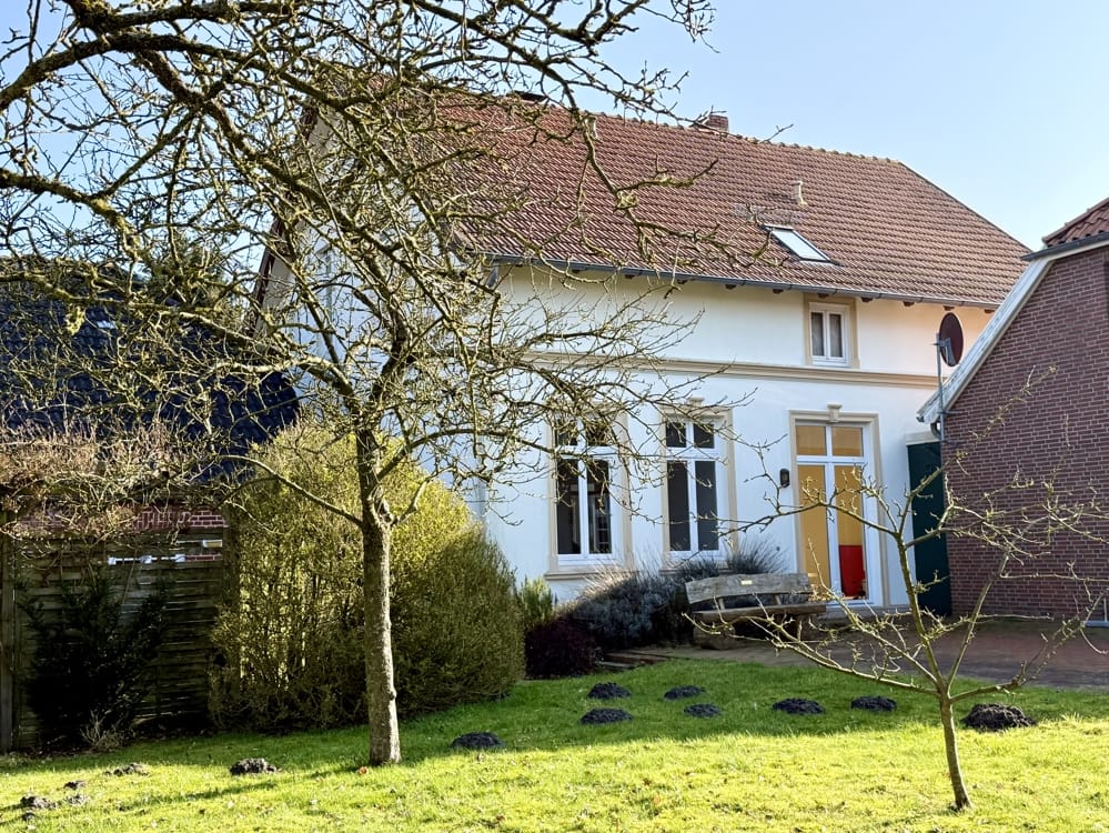 Immobilie in Jever - Idylle mit viel Platz und Charme - Bild 2