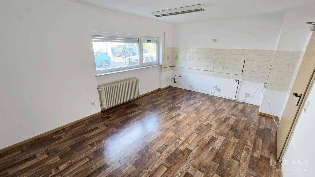 Immobilie in Heidenheim an der Brenz - Großzügiges Reiheneckhaus mit Doppelgarage und Dachterrasse! - Bild 2