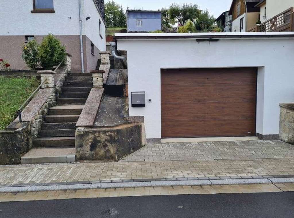Immobilie in Schmalkalden - Hier kannst du sofort einziehen! Gemütliche Doppelhaushälfte mit Garten und Terrasse in Schmalkalden - Bild 3