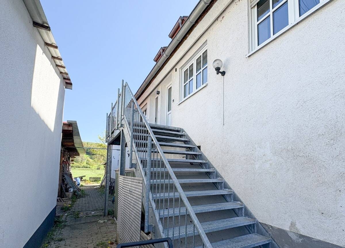 Immobilie in Ulmet - Wohnen, Arbeiten & Investieren: Einzigartiges Anwesen mit Gaststätte, Wohnungen und Naturgrundstück - Bild 3