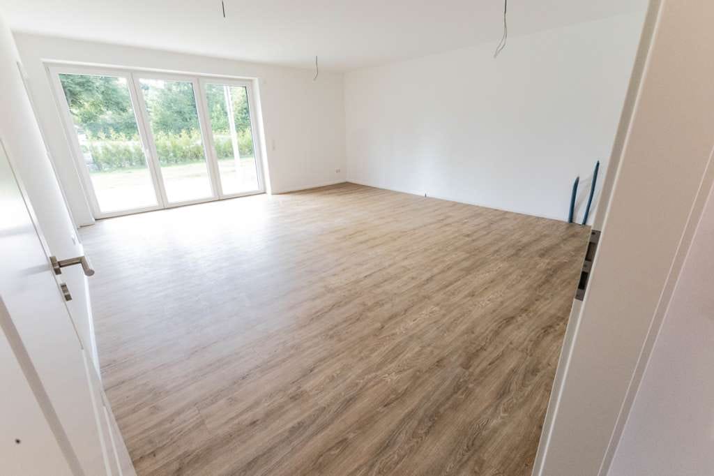 Immobilie in Weddingstedt - Energieeffiziente und altersgerechte EG Neubau Eigentumswohnungen in Weddingstedt -Provisionsfrei- - Bild 2