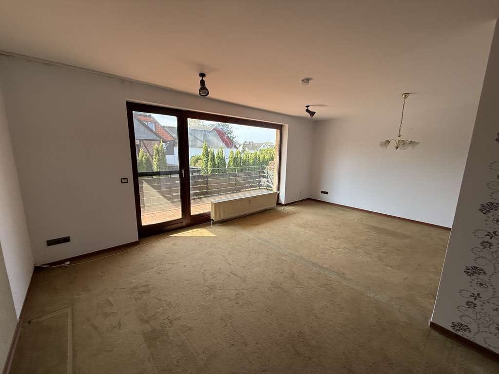 Immobilie in Vechelde - +++ Freie 4-Zimmer ETW mit Einbauküche, großer Balkon und PKW-Stellplatz +++ - Bild 4