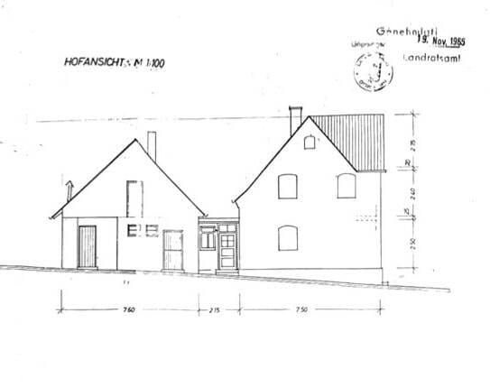 Immobilie in Kuchen - Zwei Häuser - ein Zuhause: Flexibel nutzbare Immobilie mit Charme, Twin-House in Kuchen - Bild 1