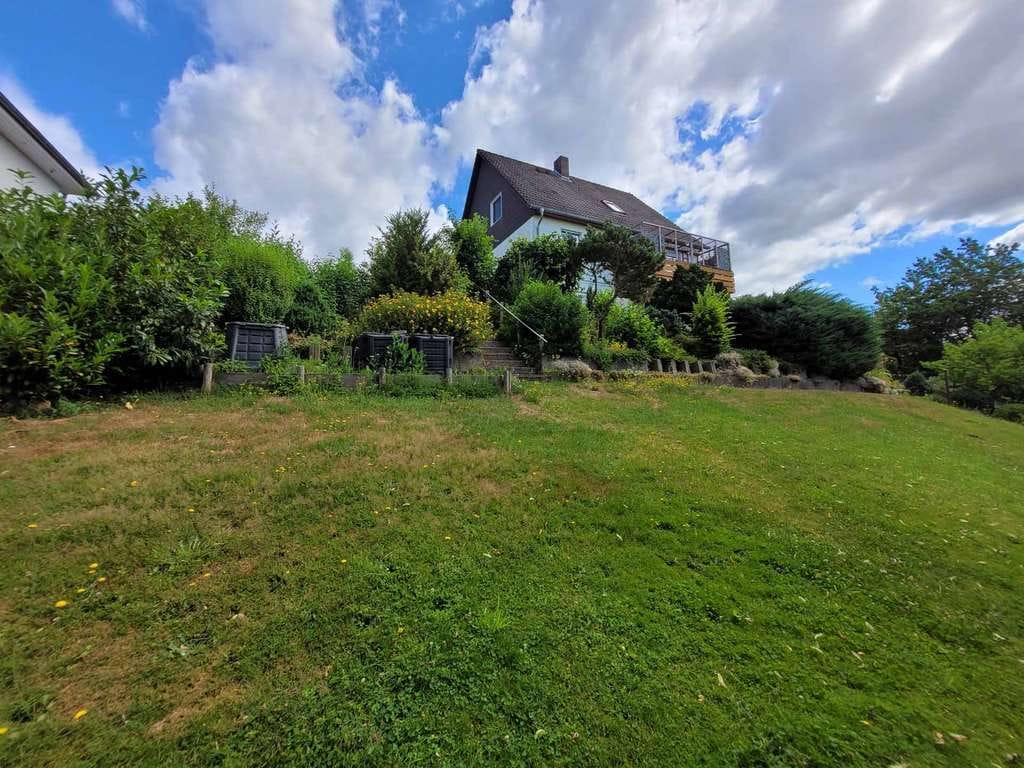 Immobilie in Bad Hersfeld - TOP LAGE!!! Sonnig gelegenes Einfamilienhaus mit Fernblick - Bild 4