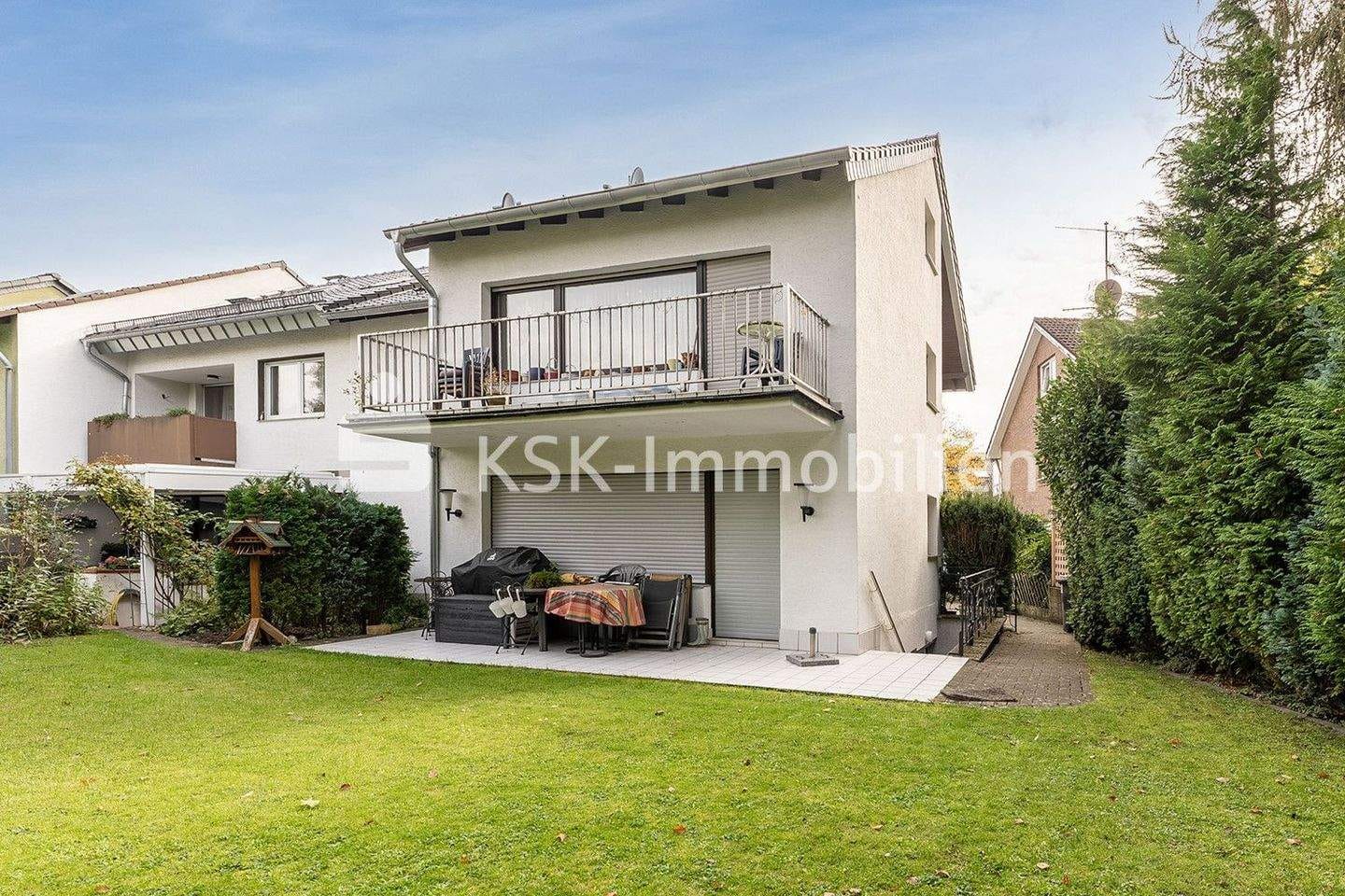Immobilie in Brühl - Gepflegtes Mehrfamilienhaus mit Potenzial in Brühl-Kierberg! - Bild 1
